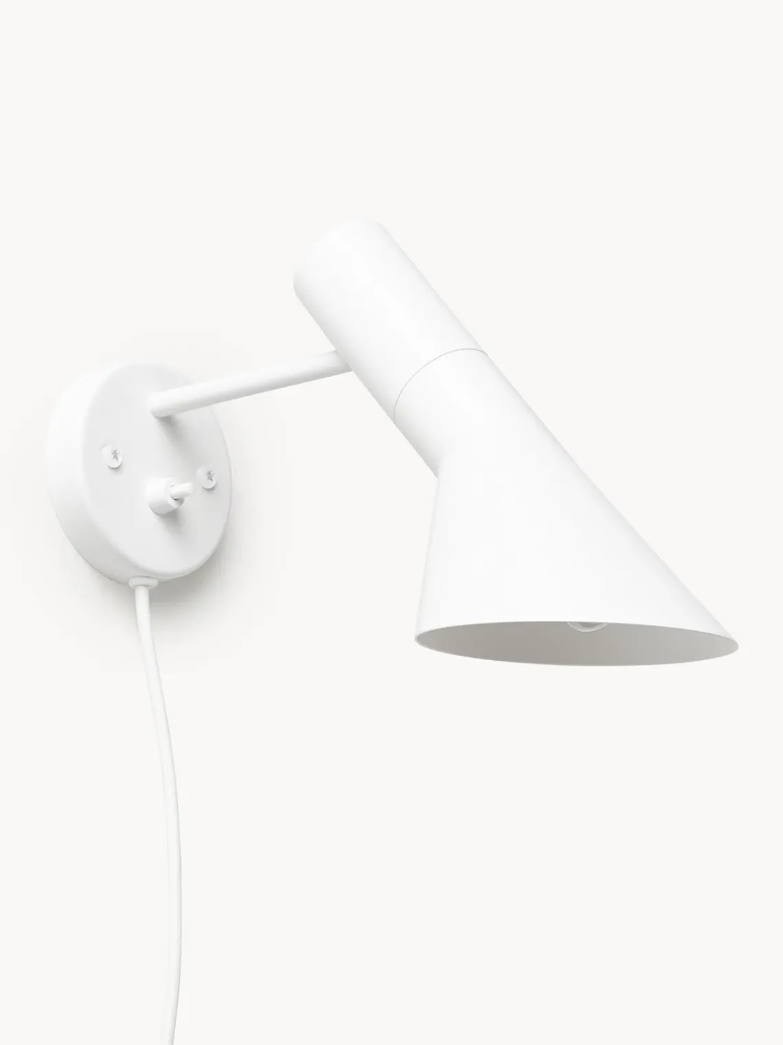 Clearance Louis Poulsen Applique murale avec prise secteur AJ Blanc