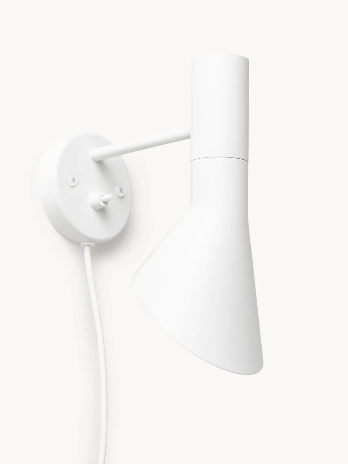 Clearance Louis Poulsen Applique murale avec prise secteur AJ Blanc