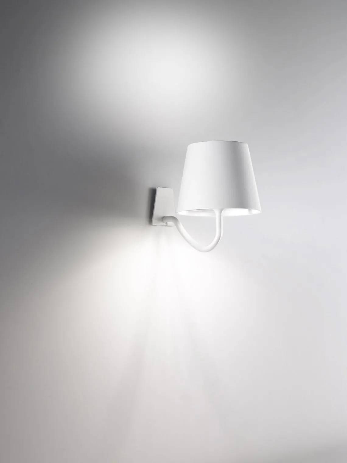 Best zafferano Applique murale LED à intensité variable Poldina Blanc, mat
