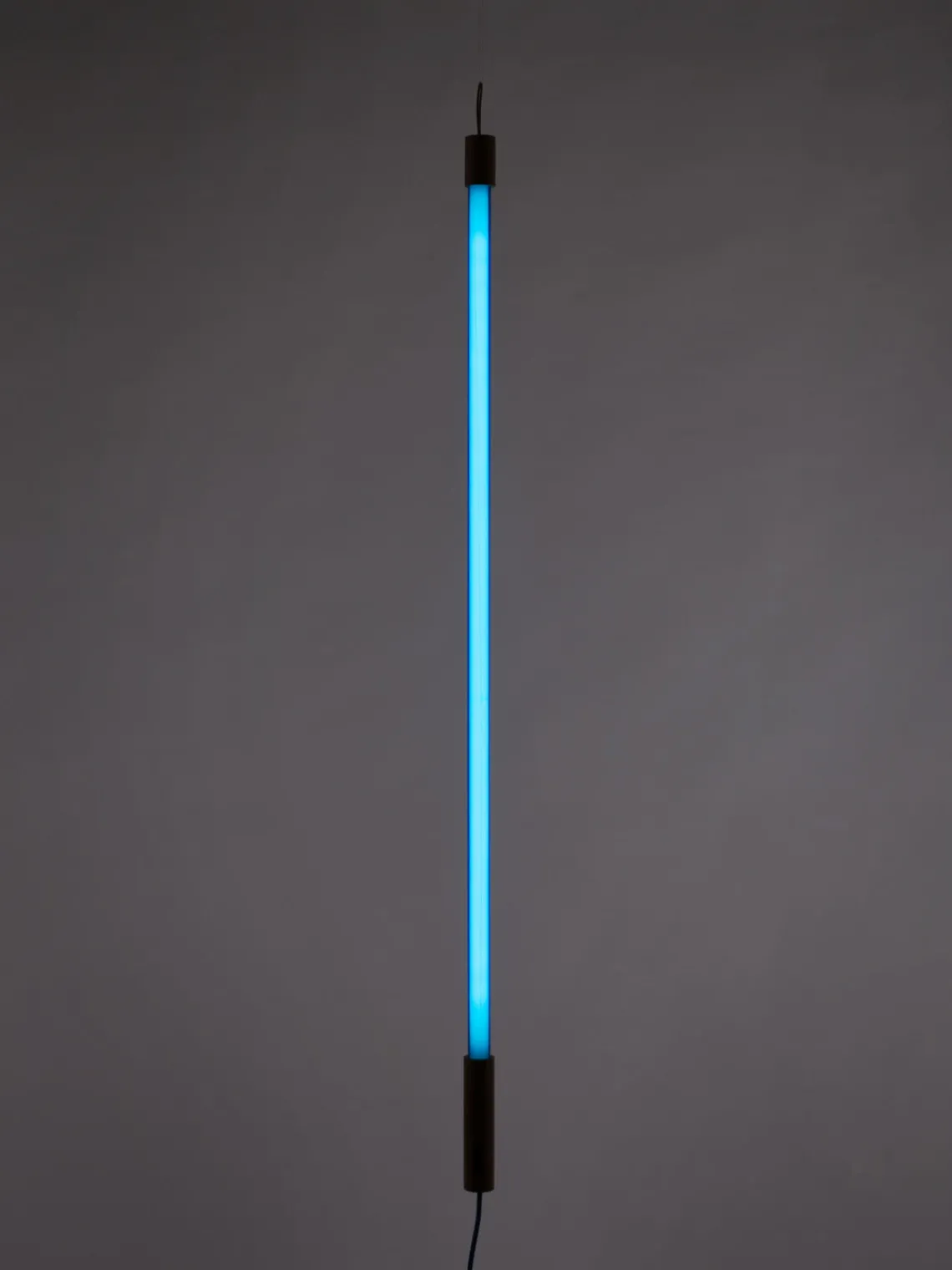 Outlet SELETTI Applique murale LED avec prise secteur Linea Bleu
