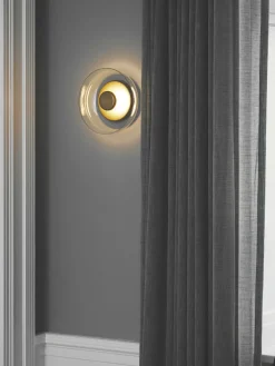Outlet Nuura Applique murale LED soufflée bouche Blossi, intensité lumineuse variable