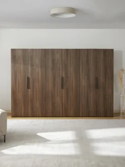 Best Westwing Collection Armoire modulaire à portes battantes Simone, larg. 300 cm, plusieurs variantes Aspect bois de noyer, noir