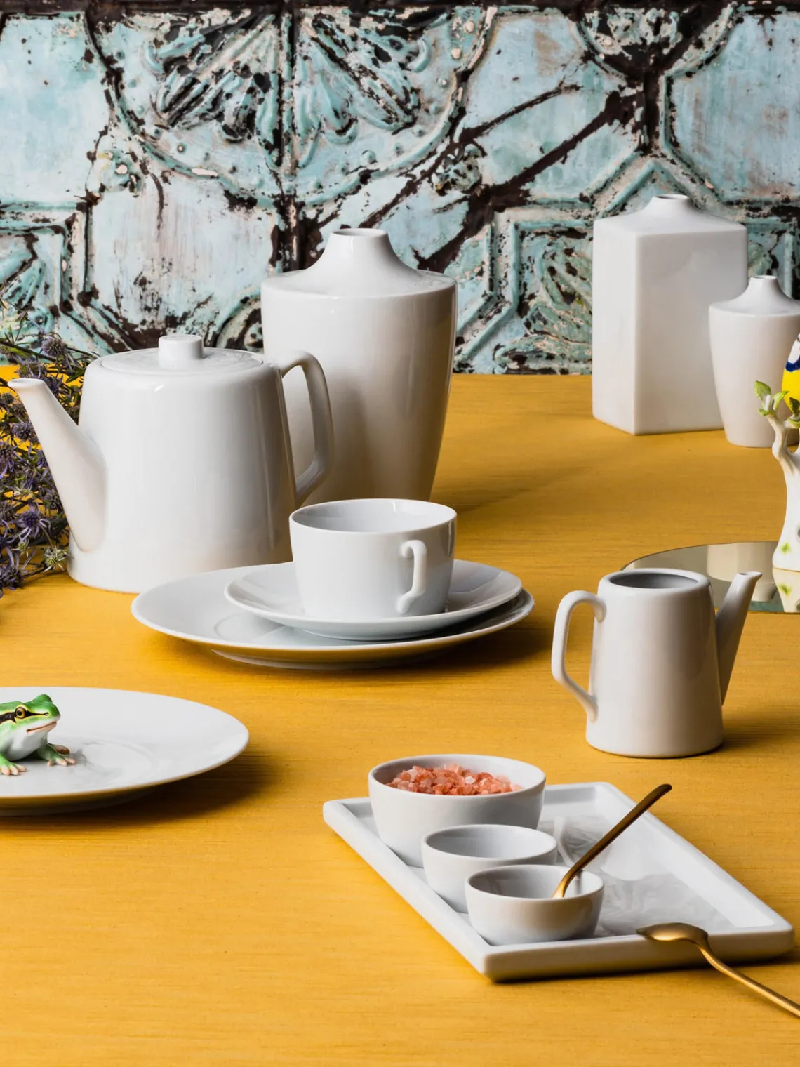 Sale Meissen Assiettes creuses artisanales en porcelaine Cosmopolitan, 2 pièces