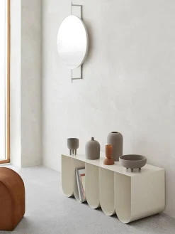 Clearance Kristina Dam Banc en métal Curved Beige clair