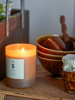 Outlet Bloomingville Bougie parfumée NO (sel de mer, fleurs et vanille)
