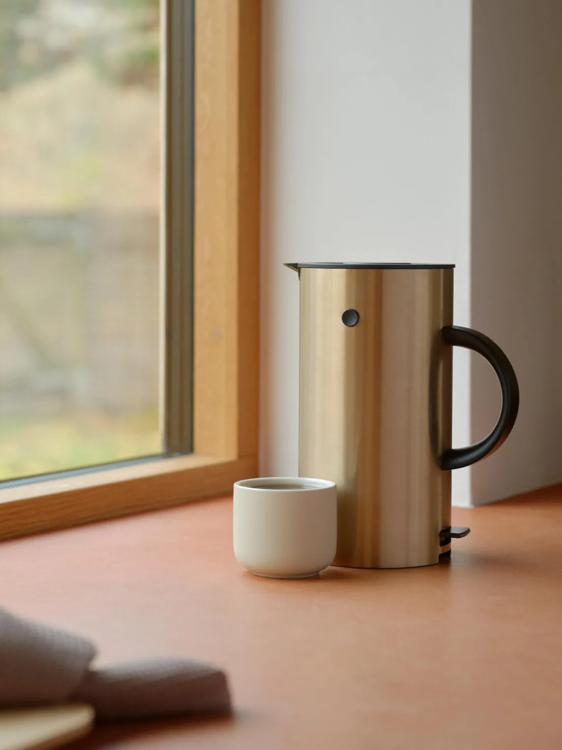 Sale stelton Bouilloire EM77, 1,5 L Doré, haute brillance
