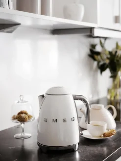 Hot Smeg Bouilloire 50's Style, 1,7 L Blanc, haute brillance