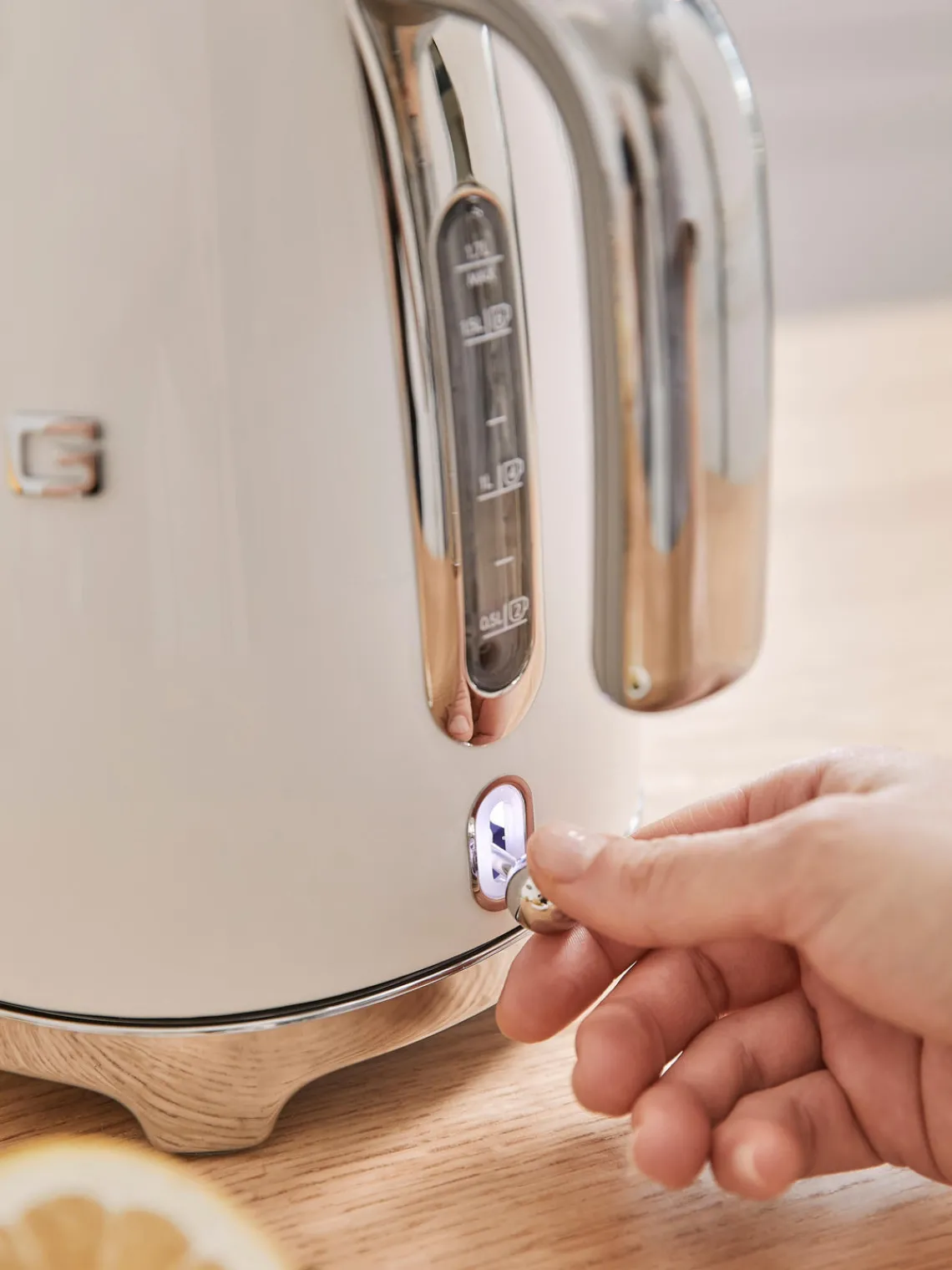 Hot Smeg Bouilloire 50's Style, 1,7 L Blanc, haute brillance