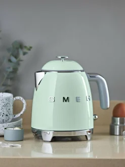 Clearance Smeg Bouilloire 50's Style, 800 mL Vert menthe, haute brillance