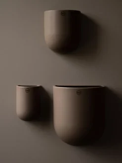 Online DBKD Cache-pot mural Cut, larg. 15 cm Taupe, mat