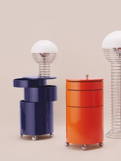 Hot Verpan Caisson roulant rond Barboy, design Verner Panton Bleu foncé, haute brillance