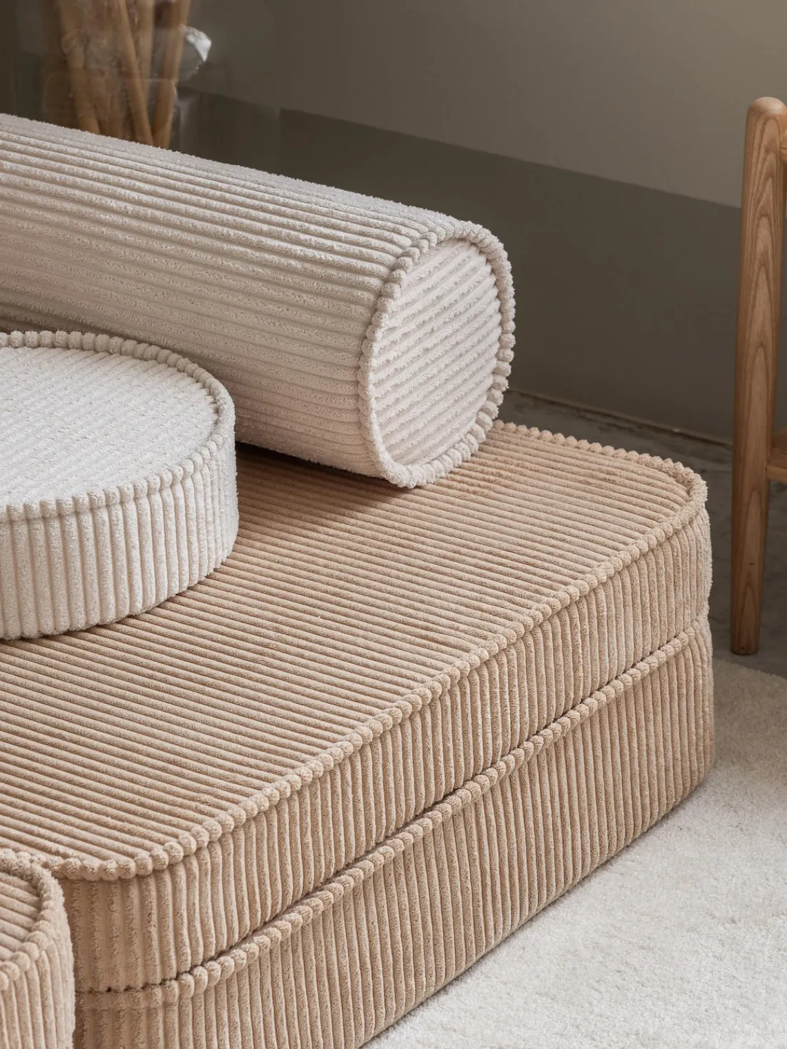 New Wigiwama Canapé de jeu modulaire en velours côtelé pour enfants Sugar Velours côtelé beige, blanc crème