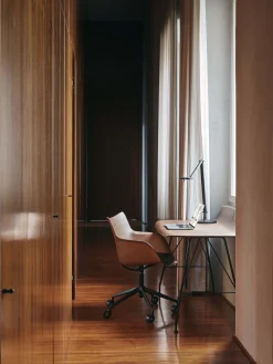 Best Kartell Chaise de bureau avec accoudoirs réglable en hauteur Q/Wood Noir, bois de chêne sauvage
