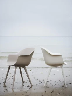 New GUBI Chaise de jardin à accoudoirs Bat