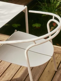 Discount AYTM Chaise de jardin en métal Novo Beige clair