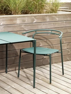 New AYTM Chaise de jardin en métal Novo Vert foncé