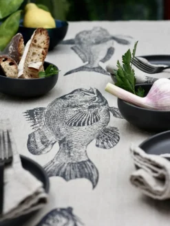 Sale Frohstoff Chemin de table en lin sérigraphié à la main Fish