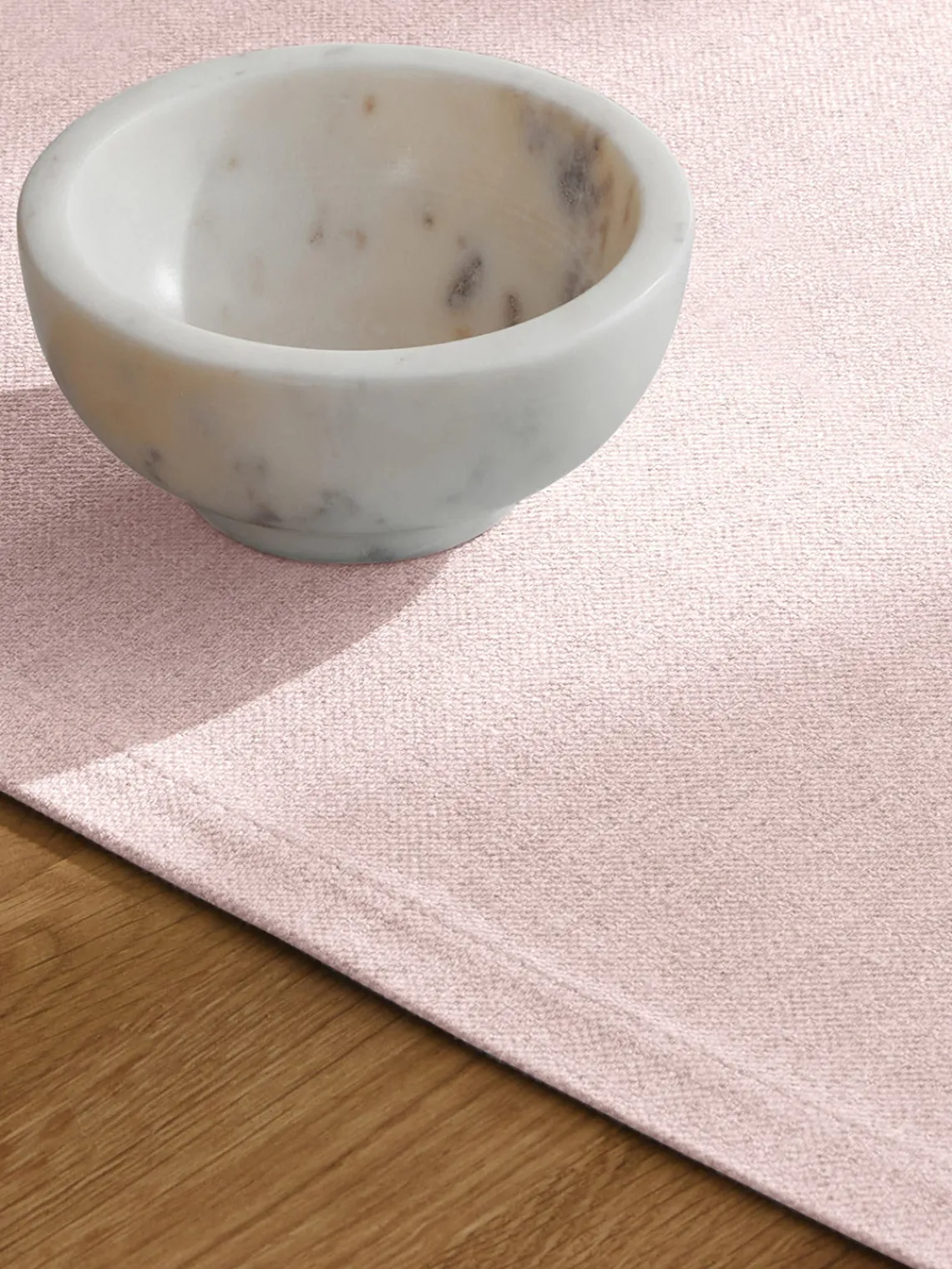 Online Magma Chemin de table Riva Rose pâle