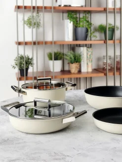 Hot Smeg Cocotte avec couvercle et revêtement antiadhésif 50's Style Blanc cassé
