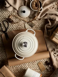Hot LE CREUSET Cocotte ronde en fonte émaillée Signature Collection Tons blanc cassé
