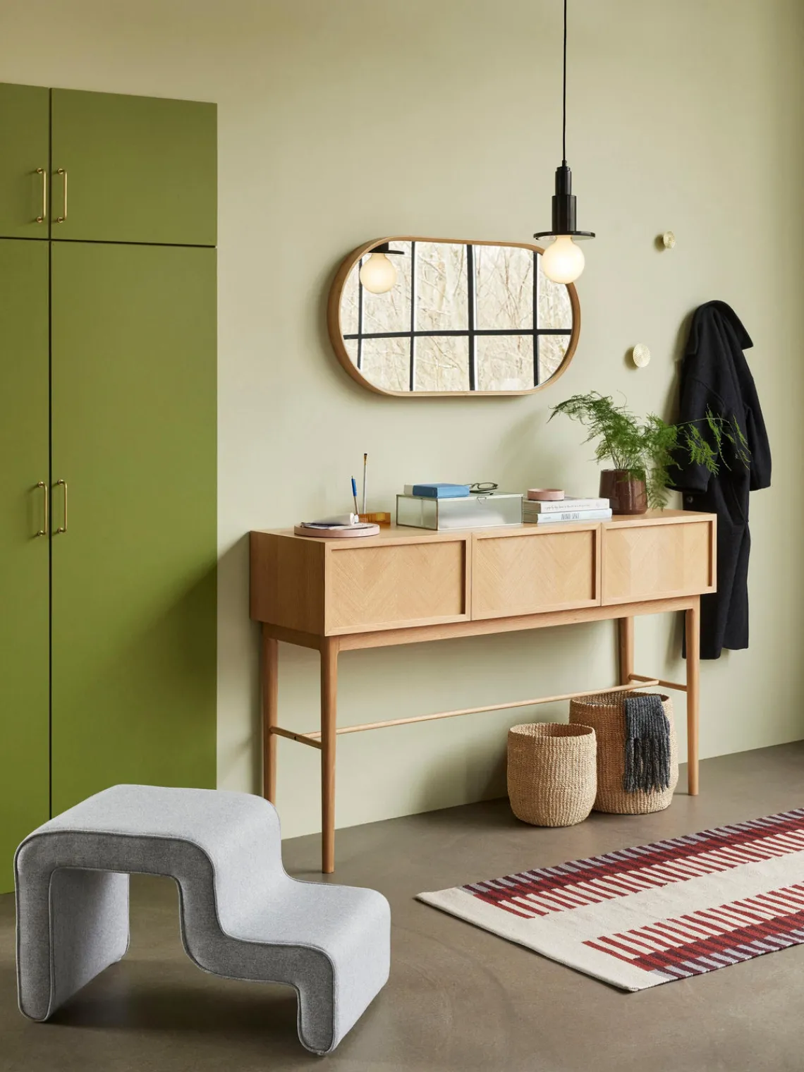 Hot Hübsch Console en bois motif chevrons Herringbone