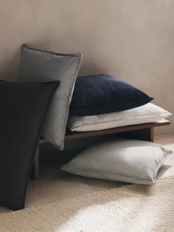 Best Westwing Collection Coussin canapé en velours côtelé Lennon Velours côtelé gris