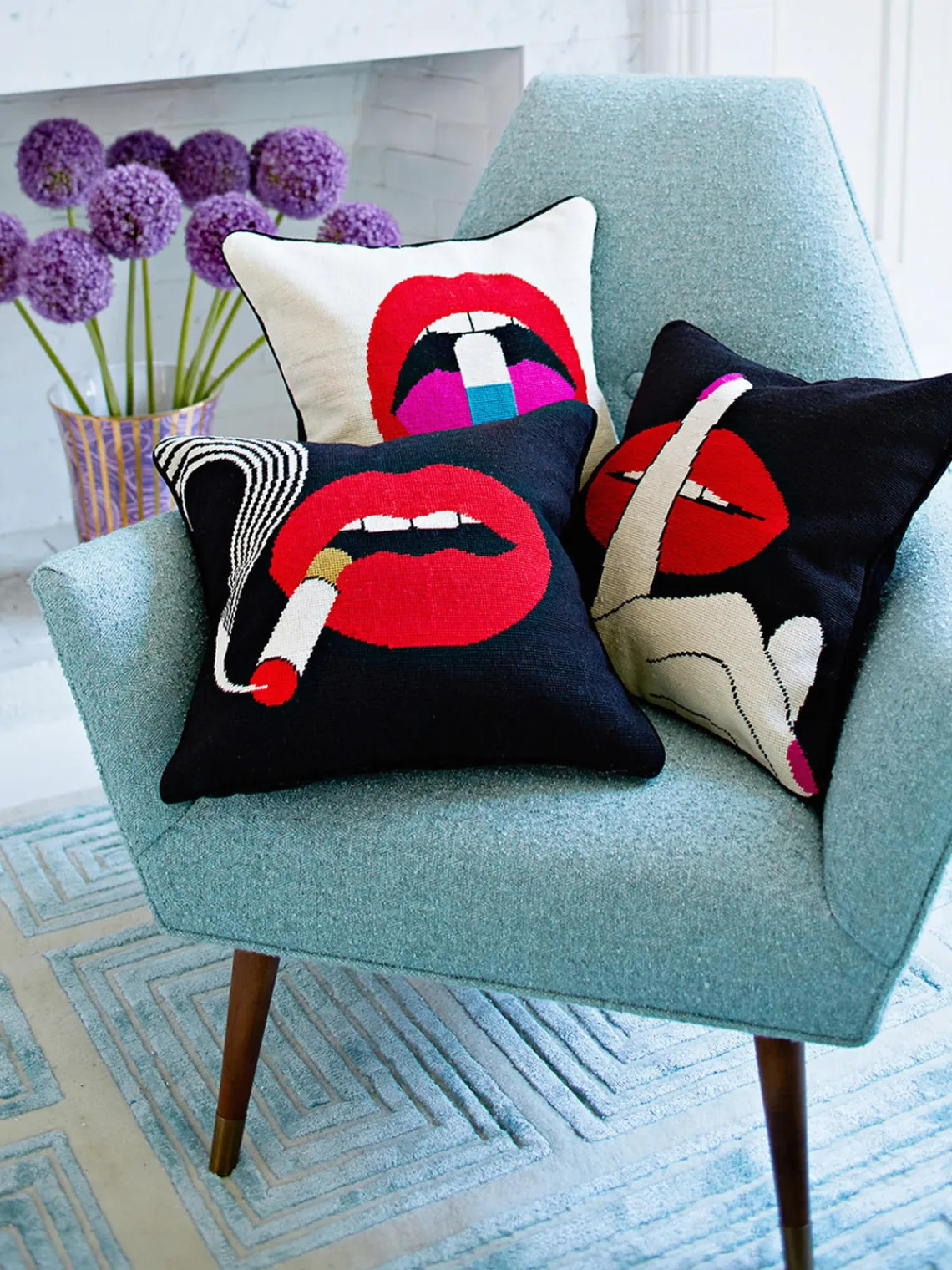 Online Jonathan Adler Coussin décoratif en laine Lips Smolder