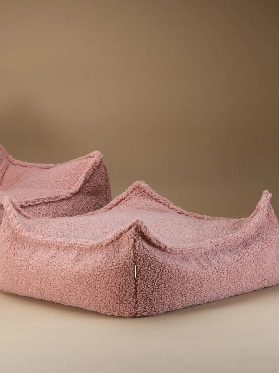 Outlet Wigiwama Coussin de sol pour enfants en peluche Sugar Peluche rose pâle