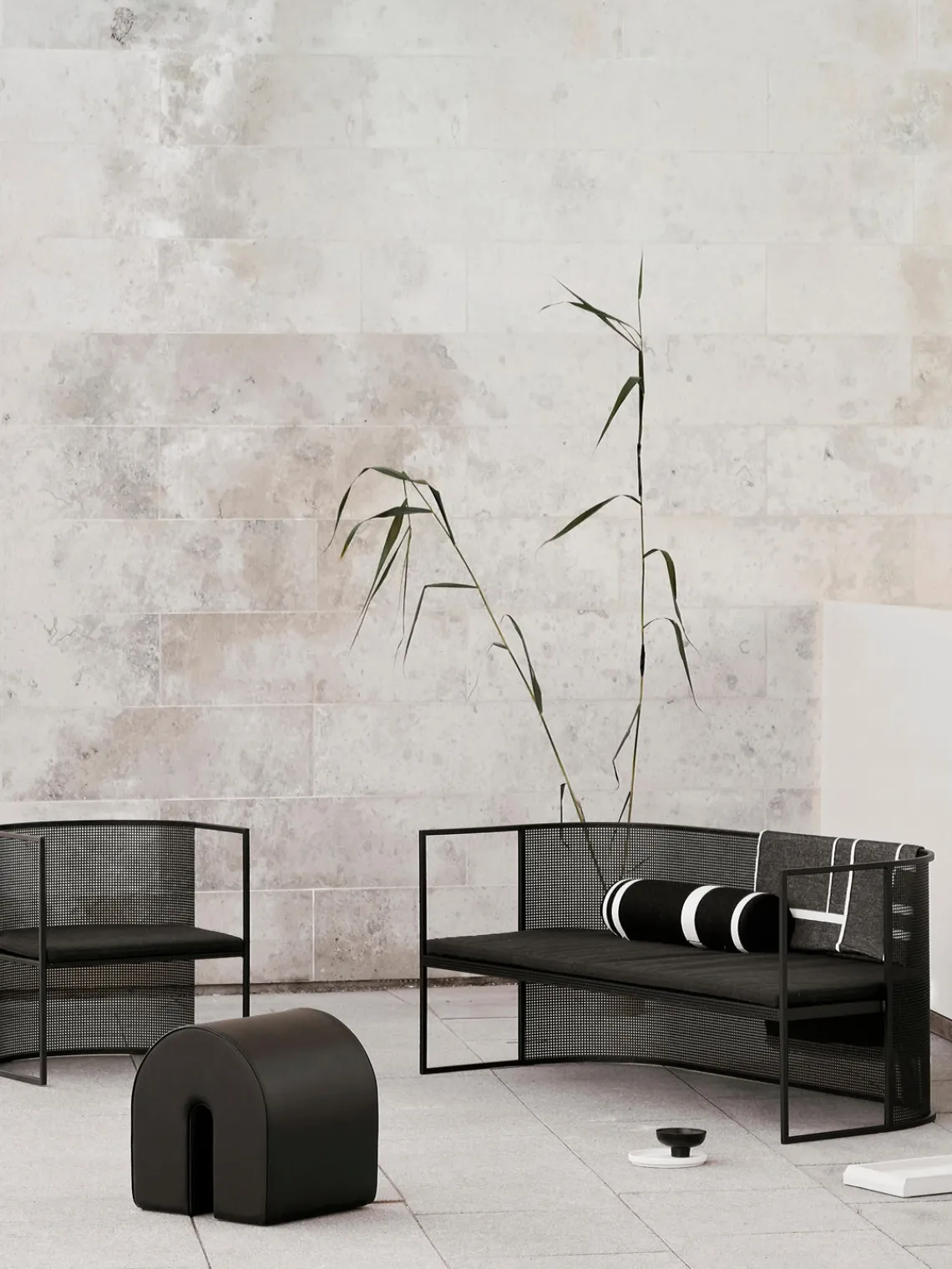 Hot Kristina Dam Coussin d'extérieur pour fauteuil lounge Bauhaus Noir