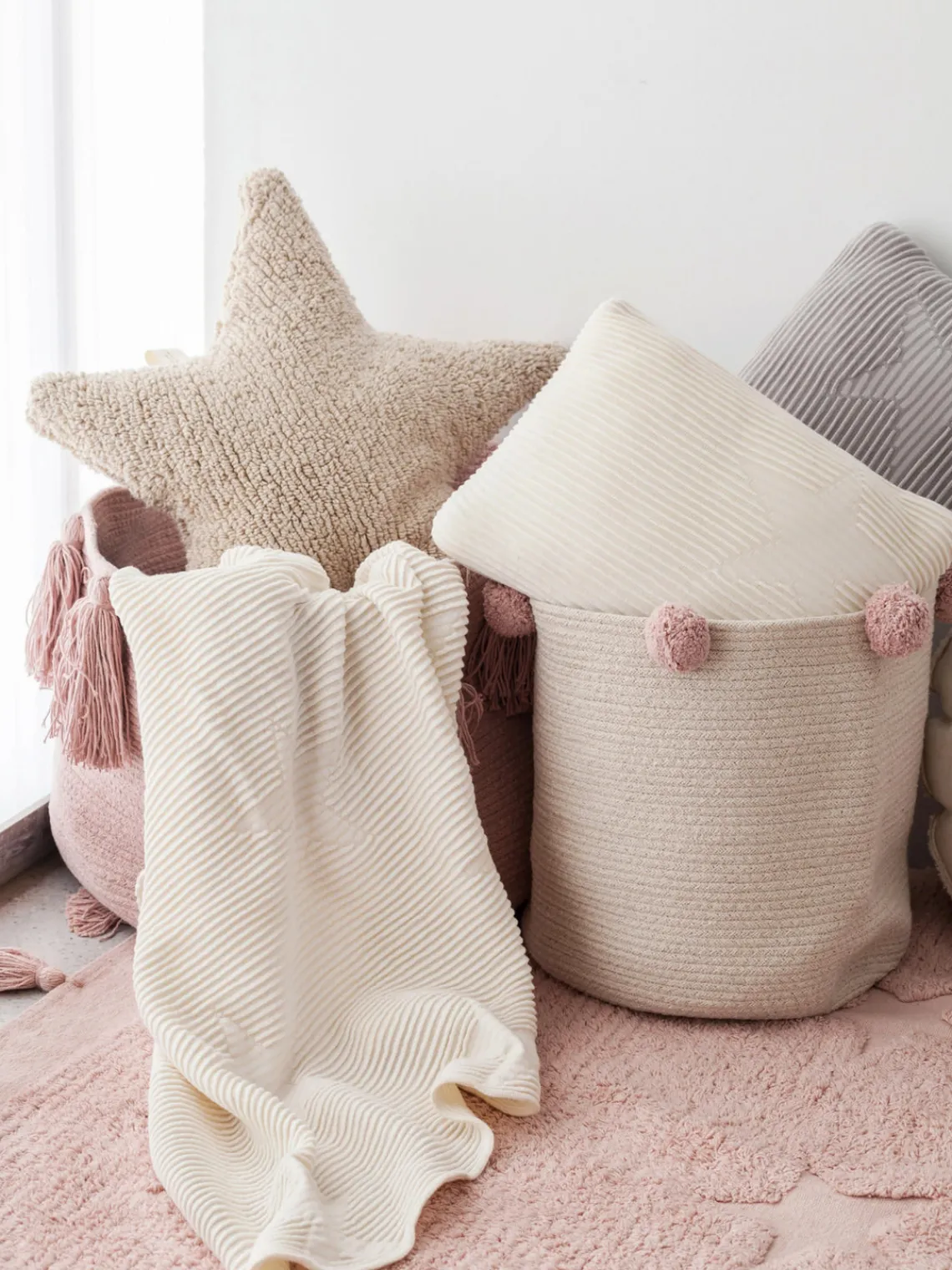 New Lorena Canals Coussin douillet artisanal en coton Star Beige clair