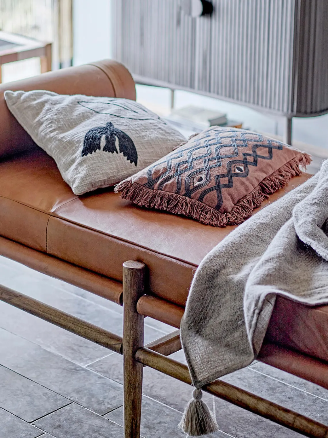 Outlet Bloomingville Coussin en coton avec franges Galia