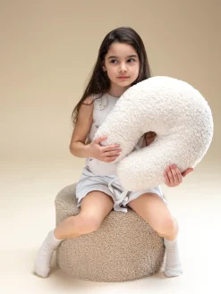 Fashion Wigiwama Coussin en peluche U Arch Blanc cassé