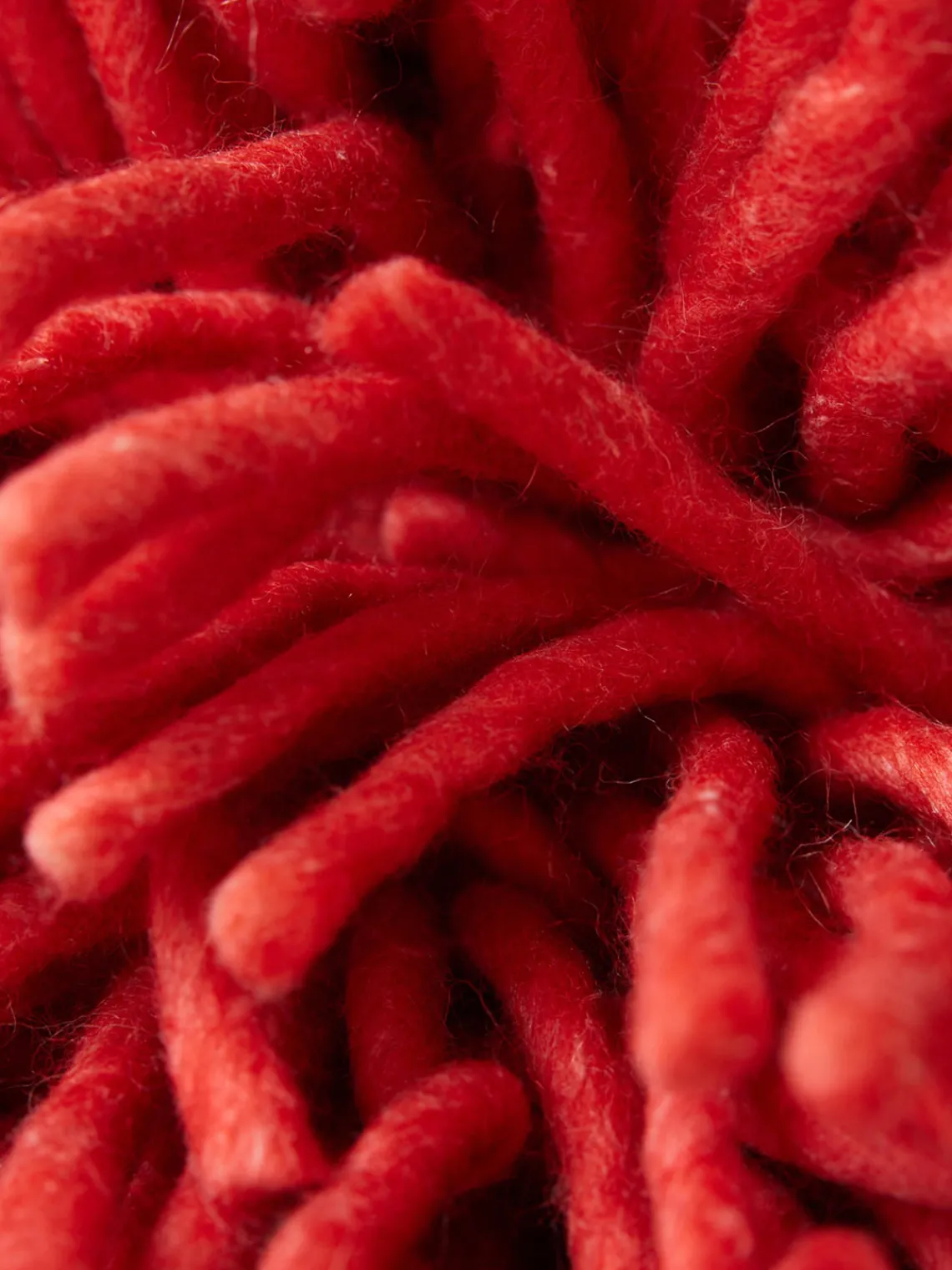 Outlet HKLIVING Coussin moelleux Rugged, artisanal Rouge