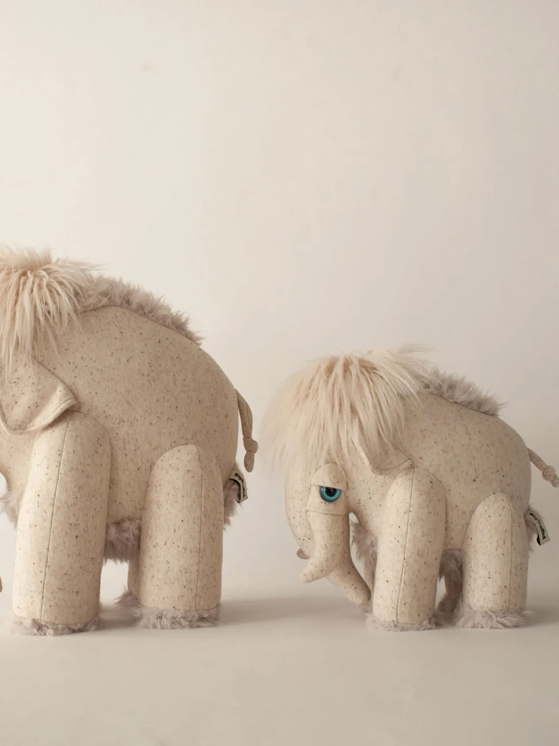 Fashion BigStuffed Coussin peluche artisanal Mammoth, tailles variées