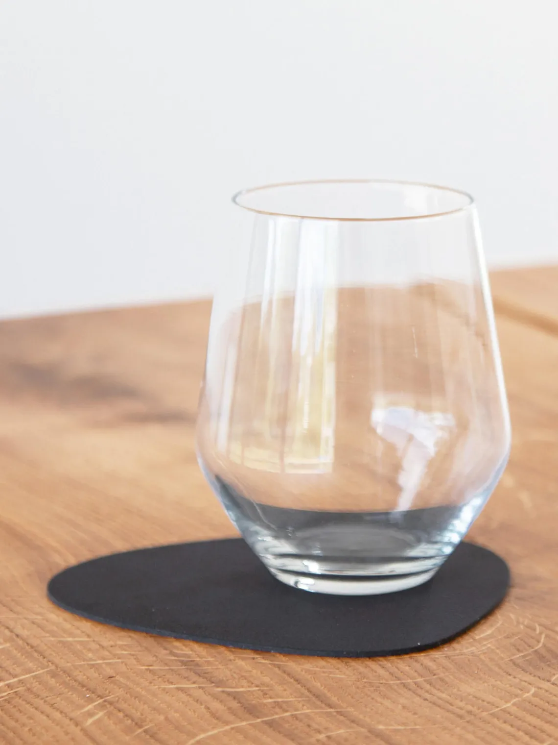 Clearance LIND DNA Dessous de verre asymétriques en cuir Curve, 4 pièces Noir