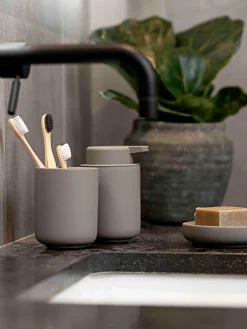 Hot Zone Denmark Distributeur de savon en grès à surface veloutée Ume Taupe