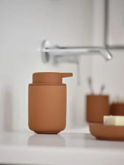 Clearance Zone Denmark Distributeur de savon en grès à surface veloutée Ume Terracotta