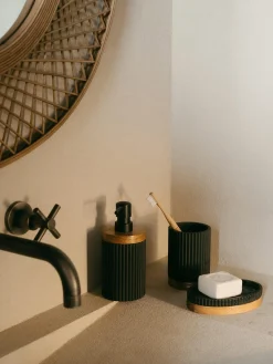 Fashion ANDREA HOUSE Distributeur de savon Laura Noir, bois foncé