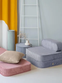 Hot Wigiwama Fauteuil pliant en velours côtelé pour enfant Sugar Velours côtelé gris-bleu