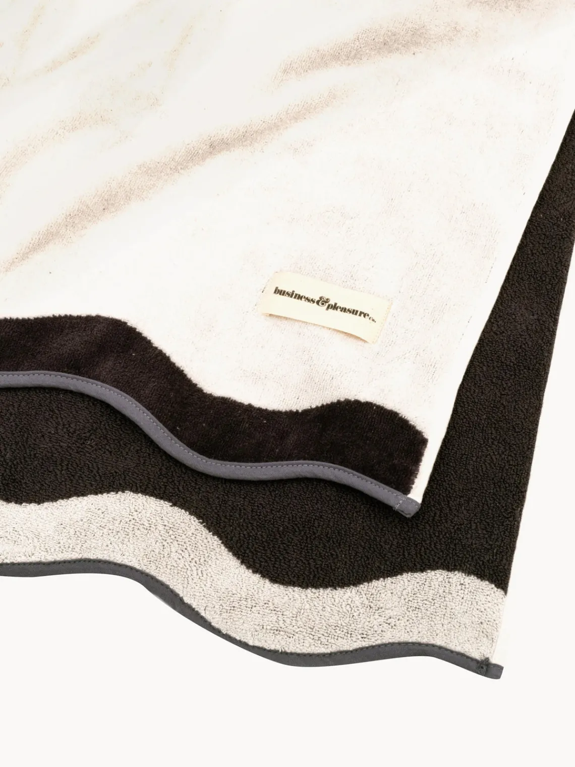 Discount Business & Pleasure Fouta Wave