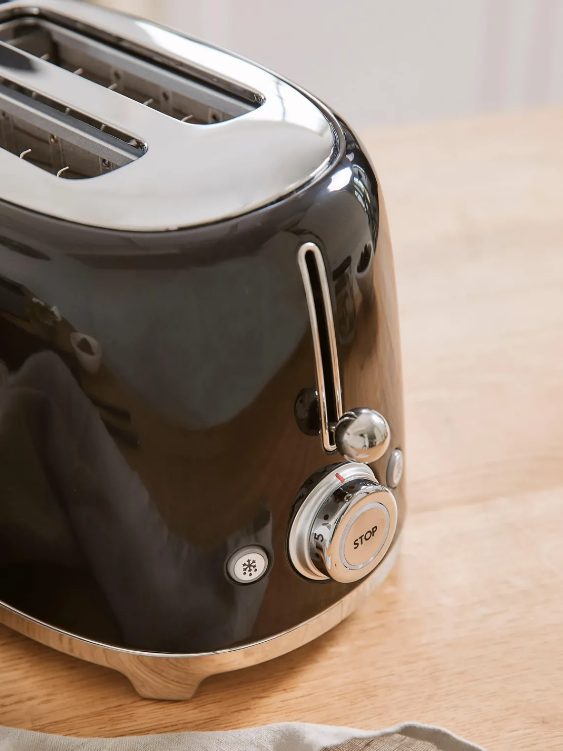 Hot Smeg Grille-pain 2 tranches 50's Style Noir, haute brillance