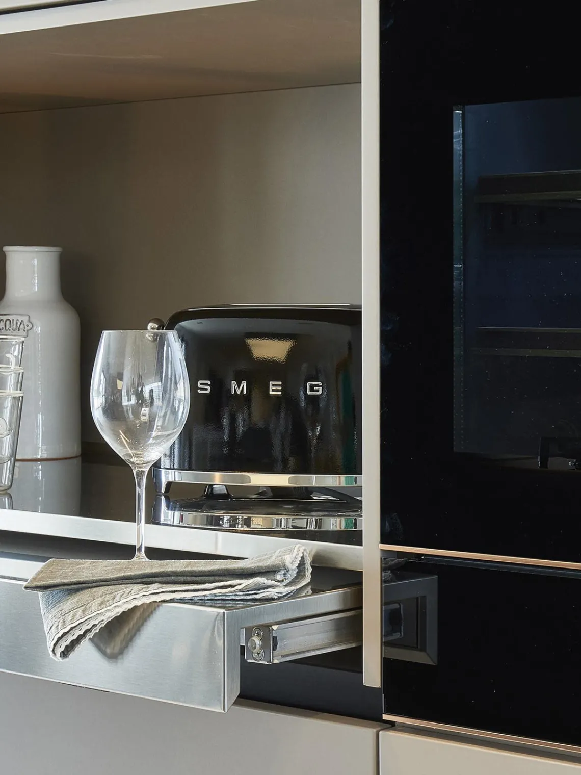 Hot Smeg Grille-pain 2 tranches 50's Style Noir, haute brillance
