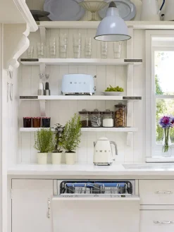 New Smeg Grille-pain 2 tranches 50's Style Bleu ciel, haute brillance
