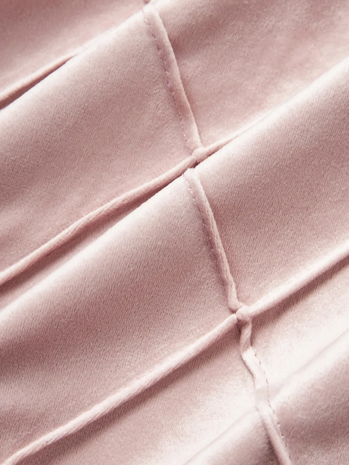 Outlet Magma Housse de coussin 50x50 en velours à relief Nobless Rose pâle