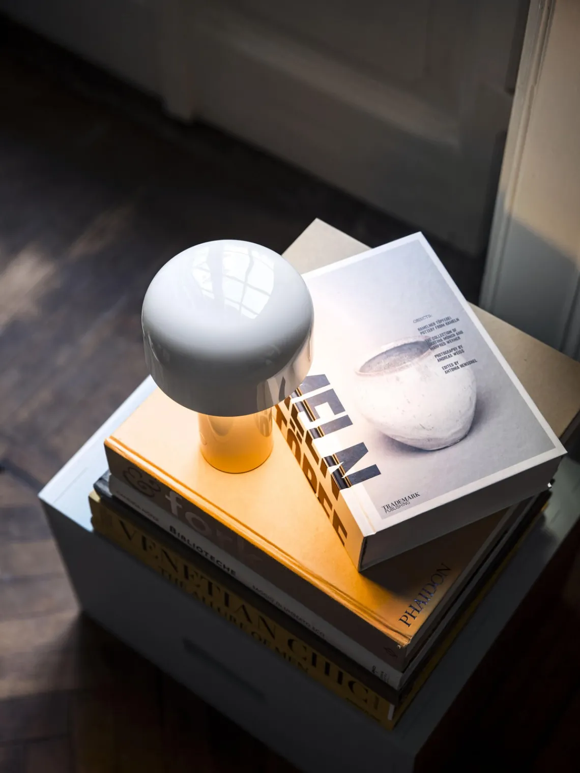 Online Flos Lampe à poser LED à intensité variable Bellhop Blanc, haute brillance