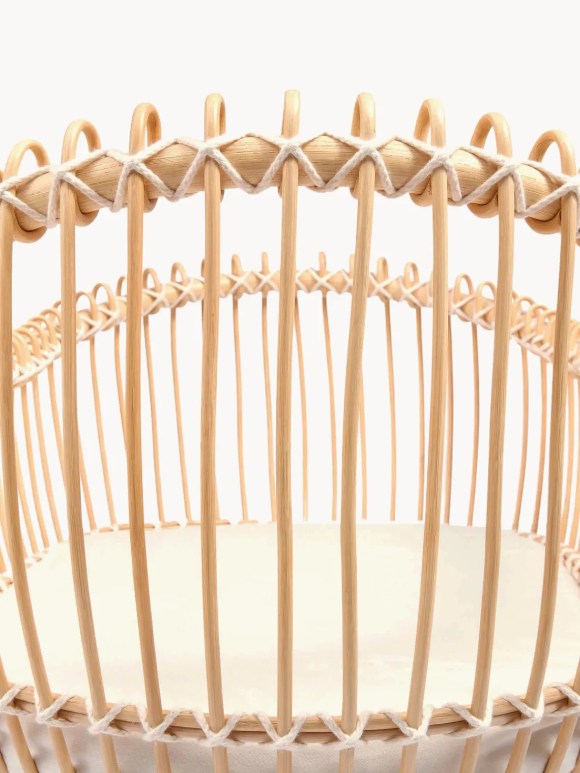 Clearance Bermbach Lit bébé artisanal en rotin Lola