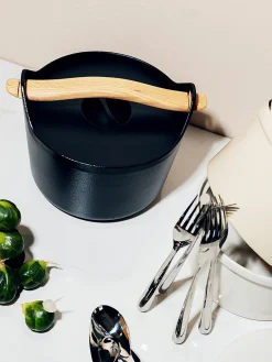 New iittala Marmite avec revêtement antiadhésif Sarpaneva