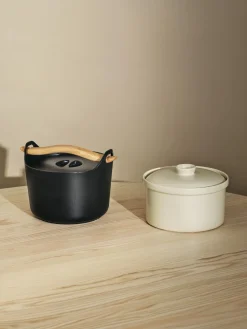 New iittala Marmite avec revêtement antiadhésif Sarpaneva