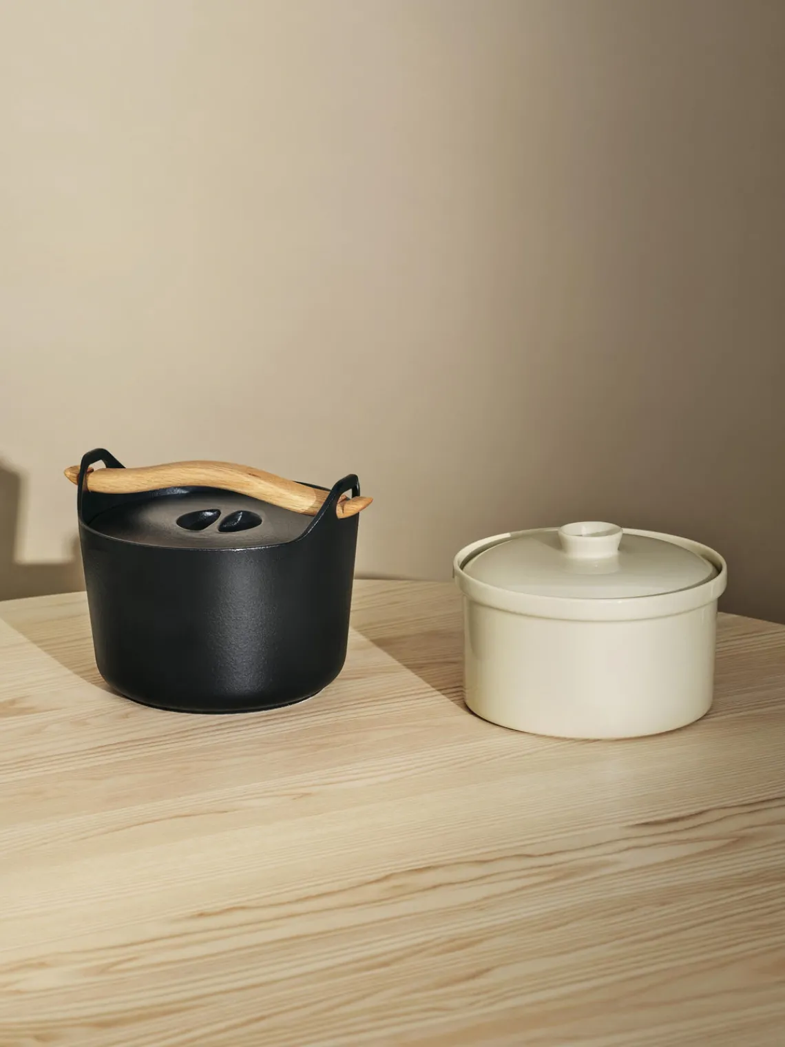 New iittala Marmite avec revêtement antiadhésif Sarpaneva