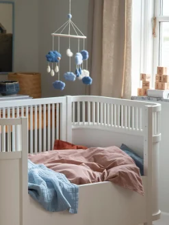 Clearance Sebra Mobile pour bébé artisanal Clouds Tons bleus